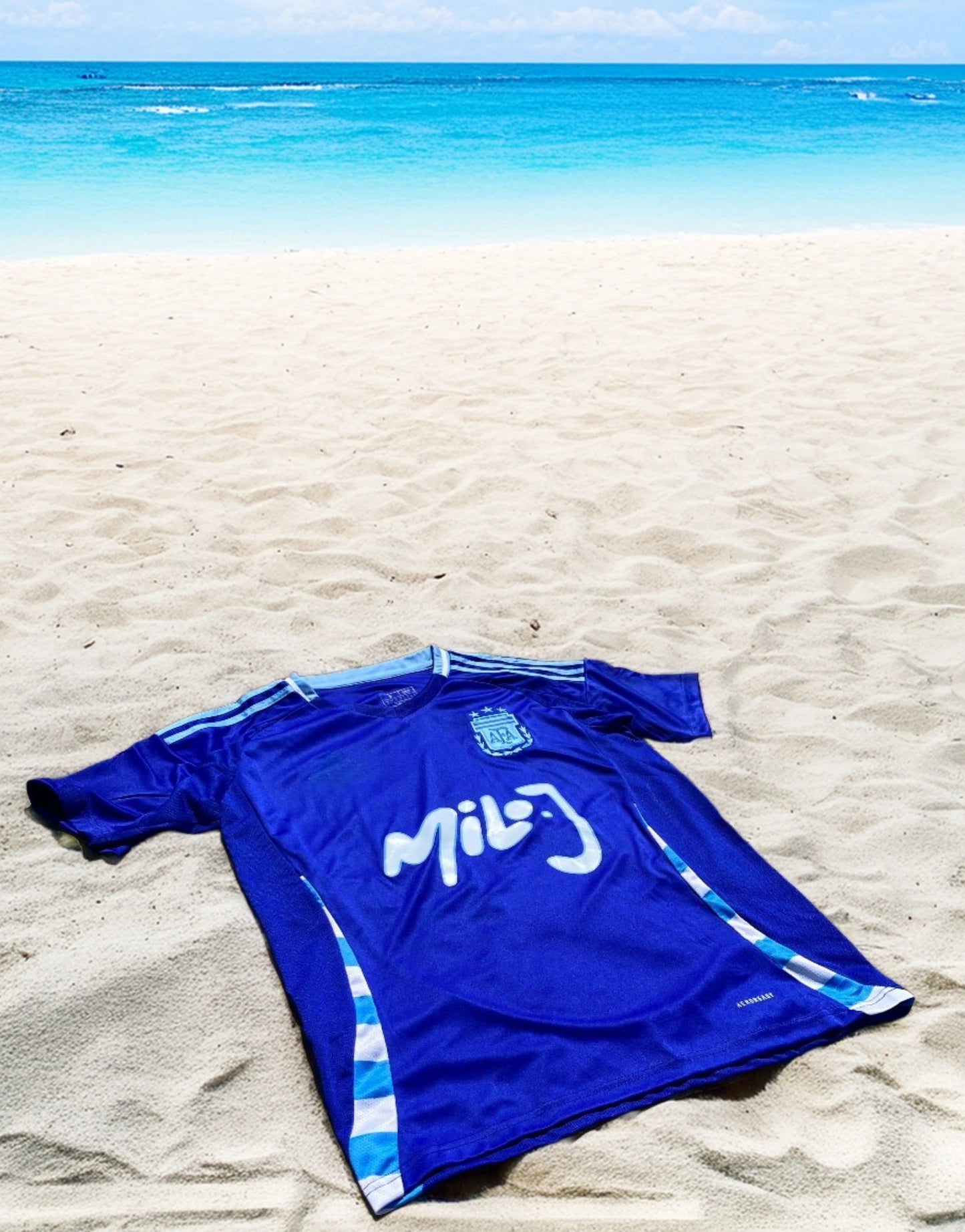 Comprar Camiseta de Milo J x Argentina